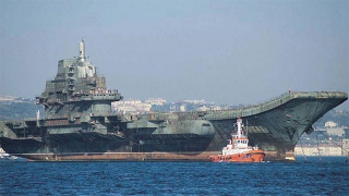 Illustration for article titled China Prepares Its First Aircraft Carrier